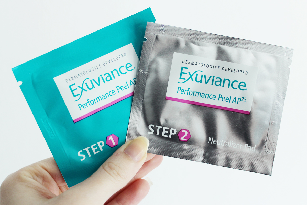 Exuviance Performance Peel AP25 Review // The Geeky Fashionista