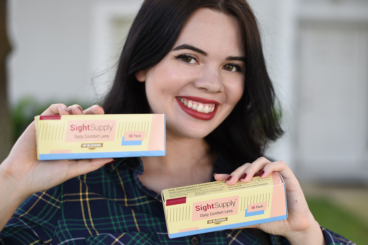 Sight Supply Daily Contact Lenses Review // The Geeky Fashionista