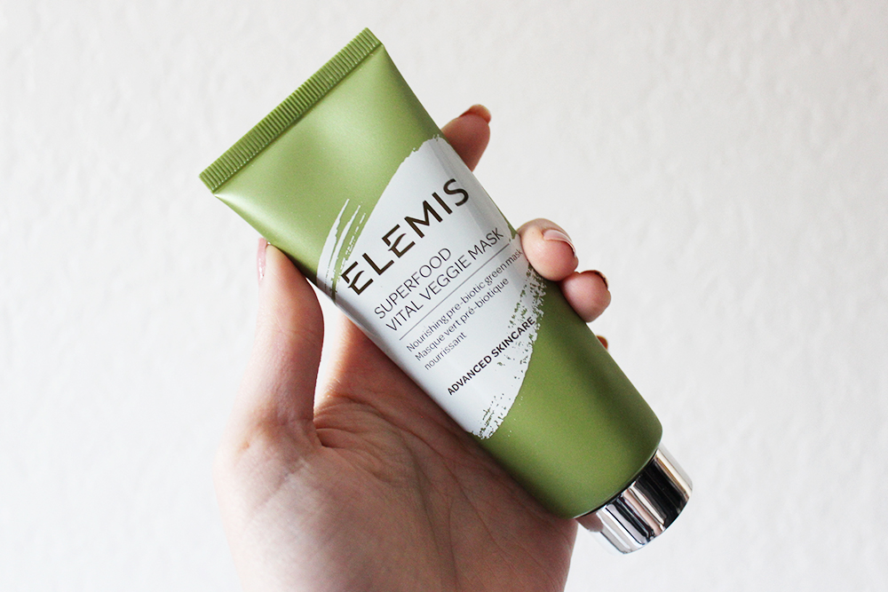 Elemis Superfood Mask and Exfoliator Review // The Geeky Fashionista